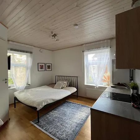 Laura Comfy Kappeli 8-2 Near Airport, Next To The Bus Station Apartment *